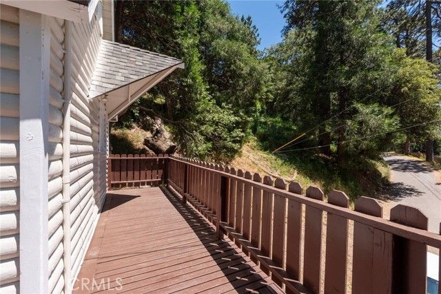 21818 Vista Road, Cedarpines Park, CA 92322