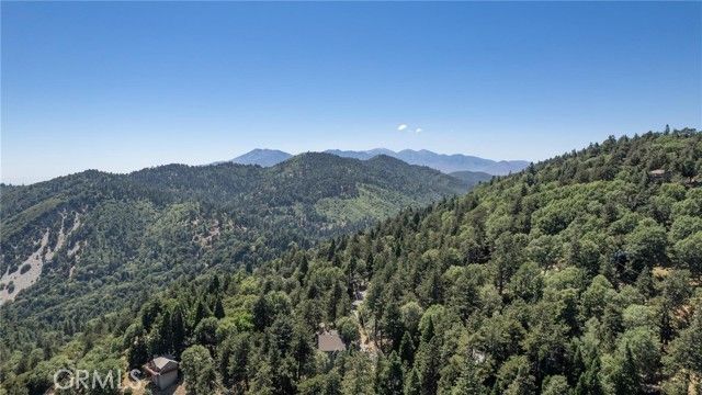 21818 Vista Road, Cedarpines Park, CA 92322