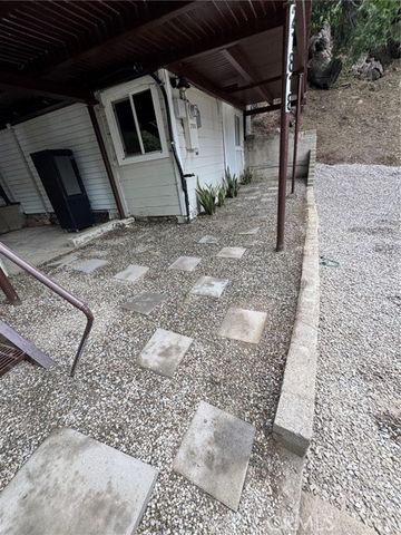 21818 Vista Road, Cedarpines Park, CA 92322