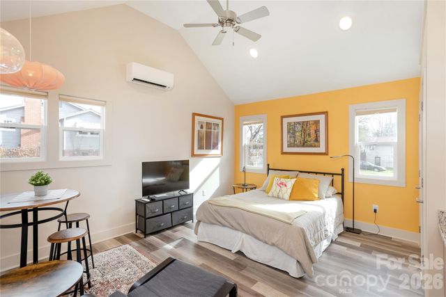 608 Ray Avenue, Hendersonville, NC 28792