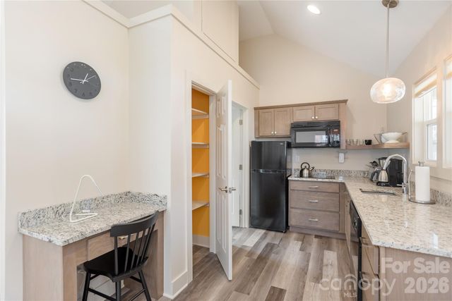 608 Ray Avenue, Hendersonville, NC 28792