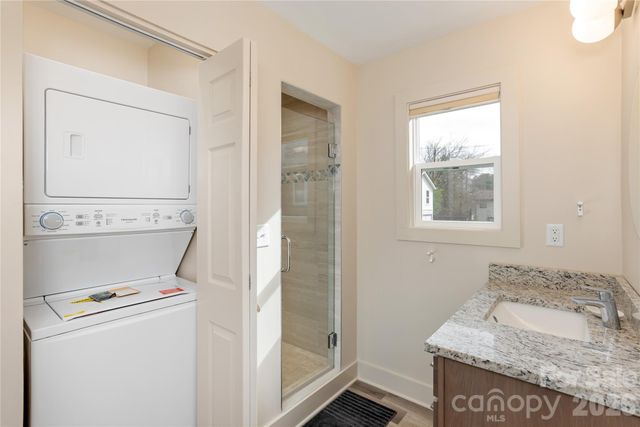 608 Ray Avenue, Hendersonville, NC 28792