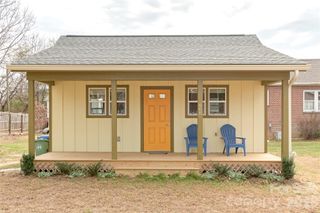 608 Ray Avenue, Hendersonville, NC 28792