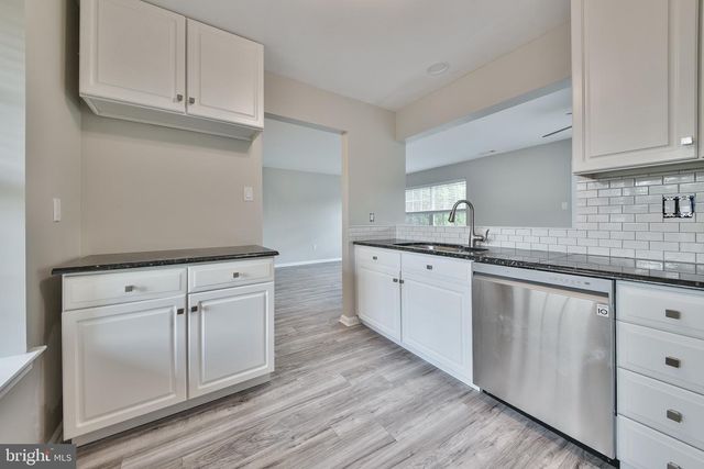 35 NUTMEG, Newtown, PA 18940