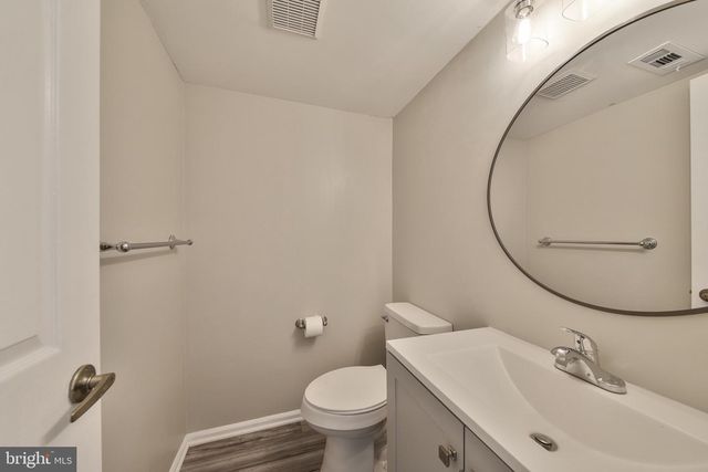 35 NUTMEG, Newtown, PA 18940