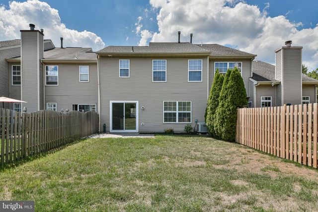 35 NUTMEG, Newtown, PA 18940