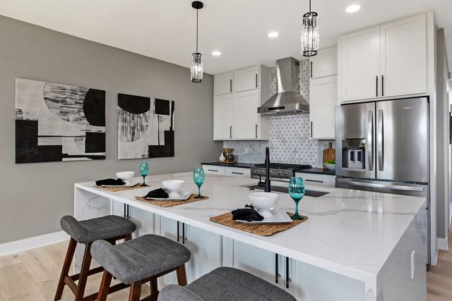 80 NW Alderleaf Drive, Waukee, IA 50263