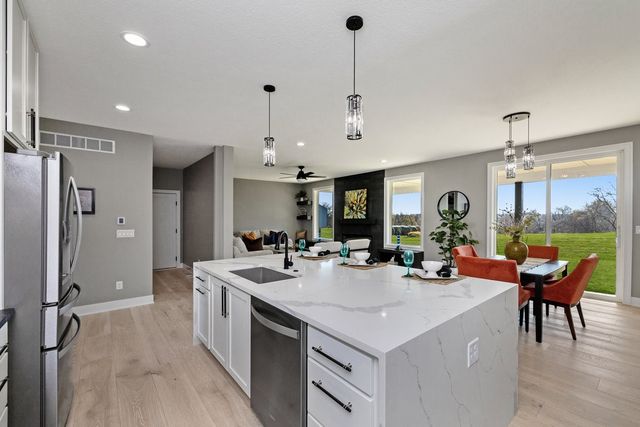 80 NW Alderleaf Drive, Waukee, IA 50263