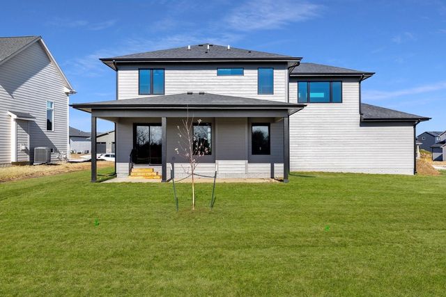 80 NW Alderleaf Drive, Waukee, IA 50263