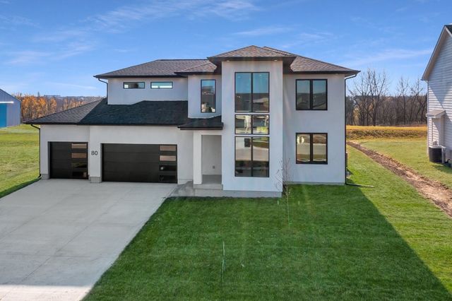 80 NW Alderleaf Drive, Waukee, IA 50263