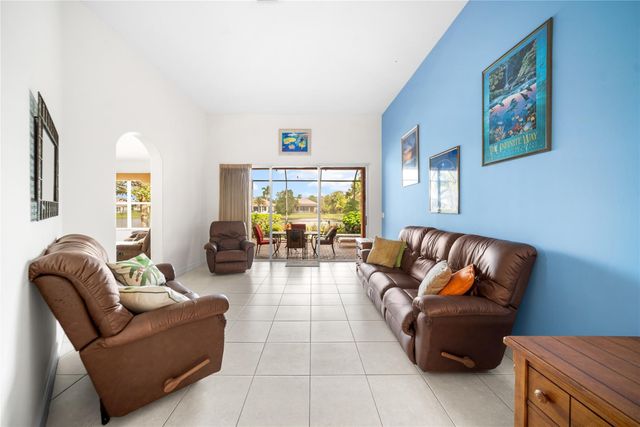 11183 NW 69th Place, Parkland, FL 33076