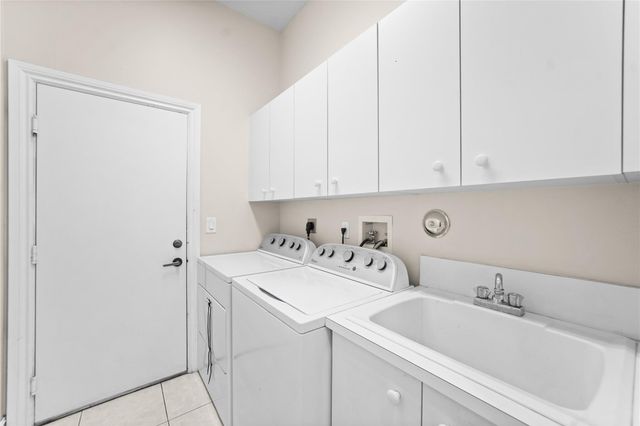 11183 NW 69th Place, Parkland, FL 33076