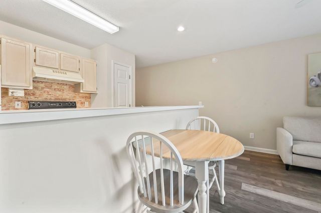 204 Landing Rd Apt B, North Myrtle Beach, SC 29582