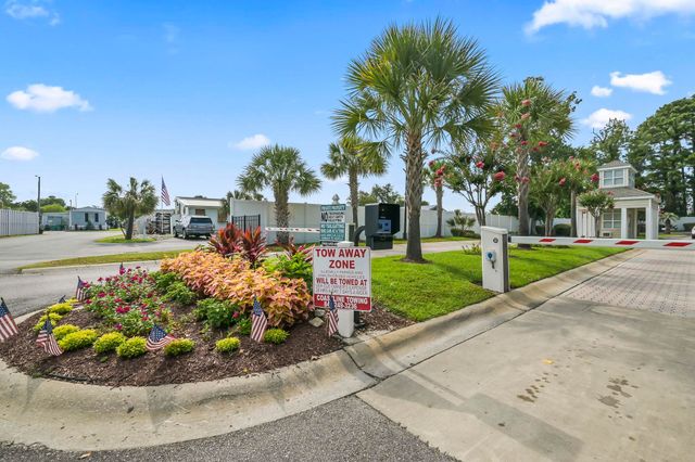 204 Landing Rd Apt B, North Myrtle Beach, SC 29582