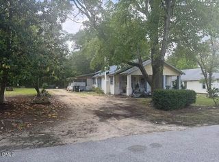 808 S 12th Street, Lillington, NC 27546