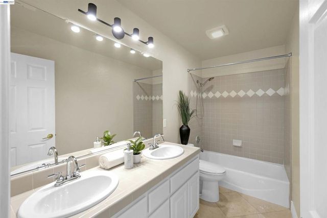 35578 Rockland Ct., Fremont, CA 94536