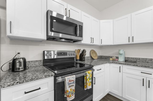 5742 Salvo Street 3, Hanahan, SC 29410