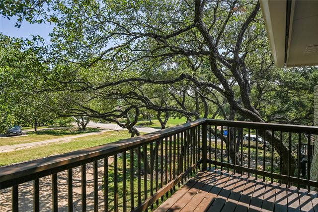 2002 Lakeway BLVD, Lakeway, TX 78734