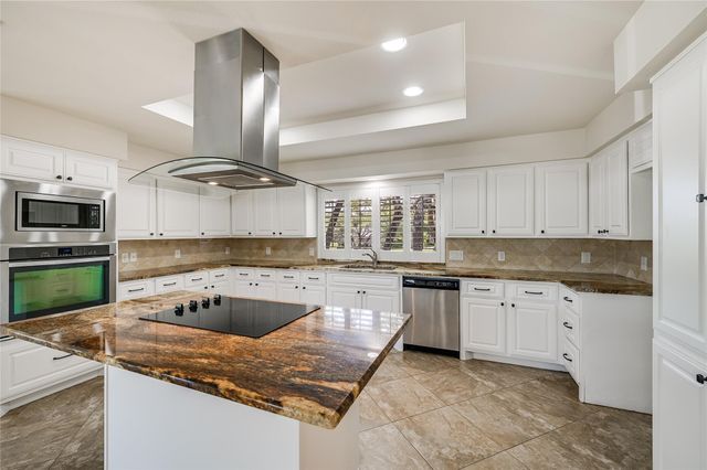 2002 Lakeway BLVD, Lakeway, TX 78734