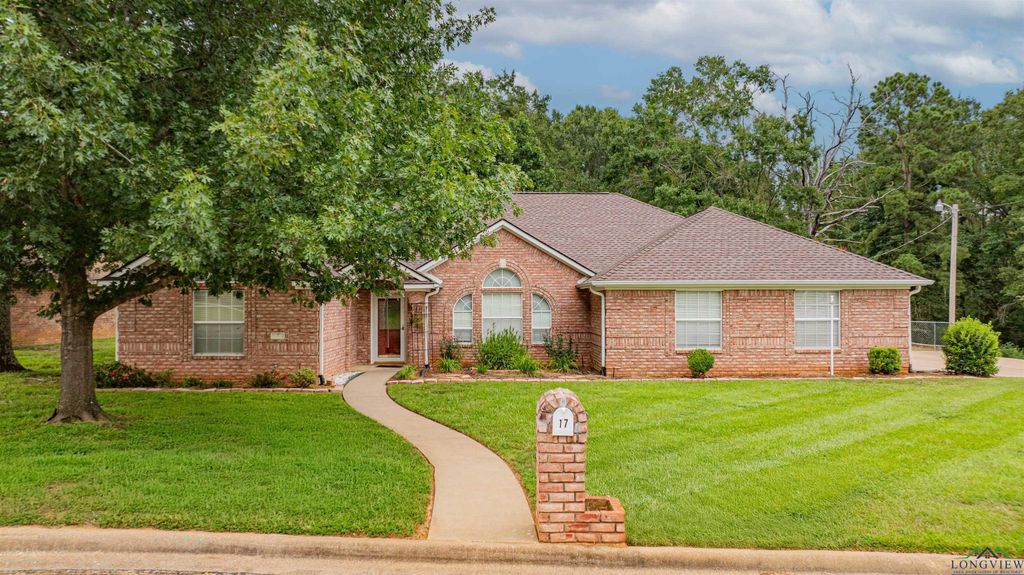 17 Bermuda, Longview, TX 75605