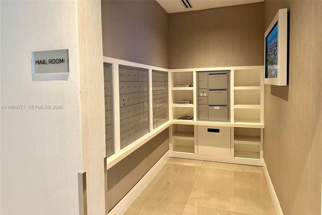 540 West Ave 1912, Miami Beach, FL 33139