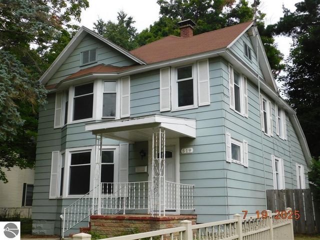519 E Division, Cadillac, MI 49601