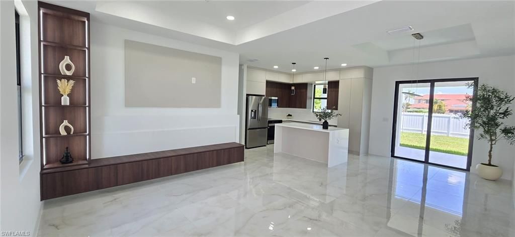 1003 Kismet PKWY W, CAPE CORAL, FL 33993 — photo 4
