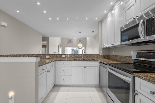 4396 Baldwin Ave Apt 80, Little River, SC 29566