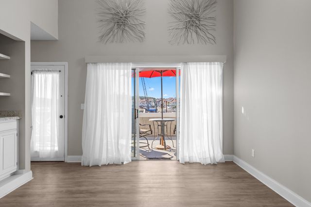 4396 Baldwin Ave Apt 80, Little River, SC 29566