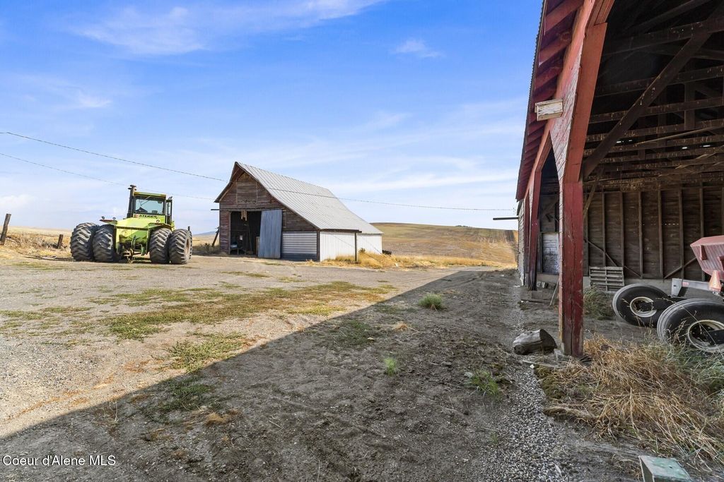 8597 W Rolling Hills Road, Worley, ID 83876 photo 11