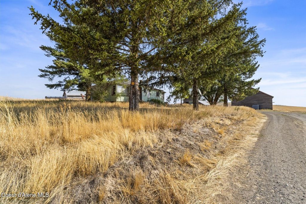 8597 W Rolling Hills Road, Worley, ID 83876 photo 8