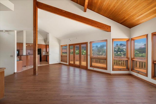 46 N Iwa Pl, Lahaina, HI 96761