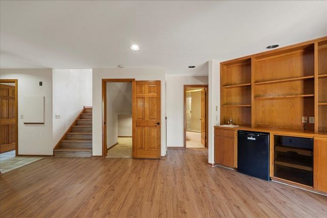 46 N Iwa Pl, Lahaina, HI 96761