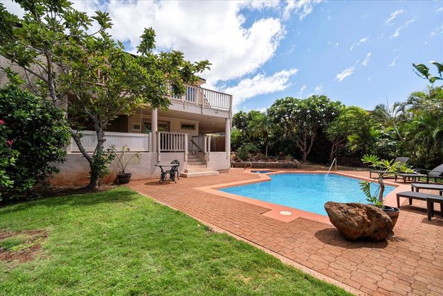 46 N Iwa Pl, Lahaina, HI 96761