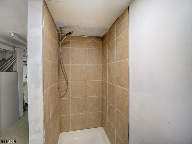 331 Ellery Ave, Newark City, NJ 07106