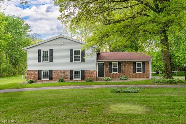 6518 Lorraine Avenue NW, Massillon, OH 44646