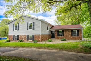 6518 Lorraine Avenue NW, Massillon, OH 44646