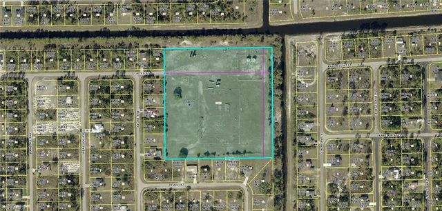 1053 Gladys ST, Lehigh Acres, FL 33974