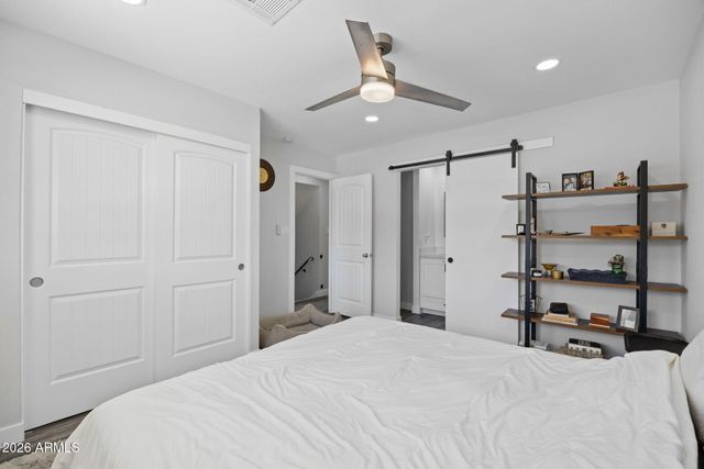 4470 E BELLEVIEW Street, Phoenix, AZ 85008