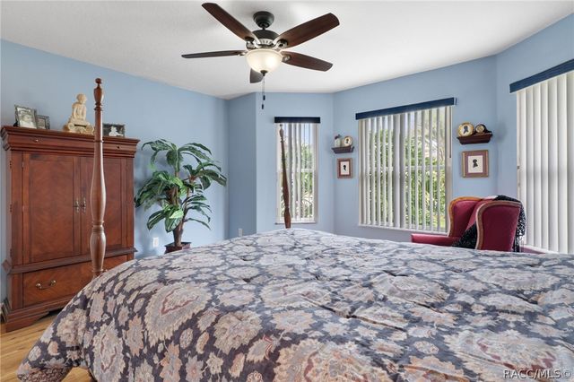 242 N Golf Harbor Path, Inverness, FL 34450
