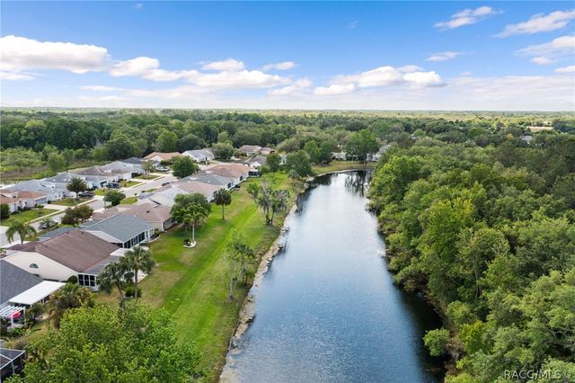 242 N Golf Harbor Path, Inverness, FL 34450