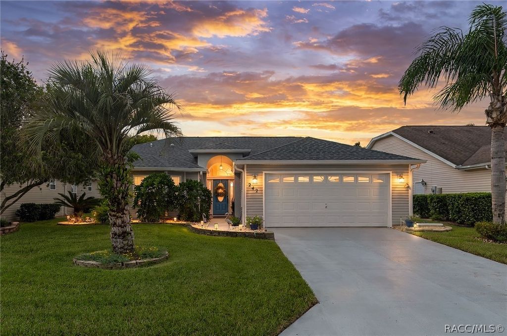 242 N Golf Harbor Path, Inverness, FL 34450