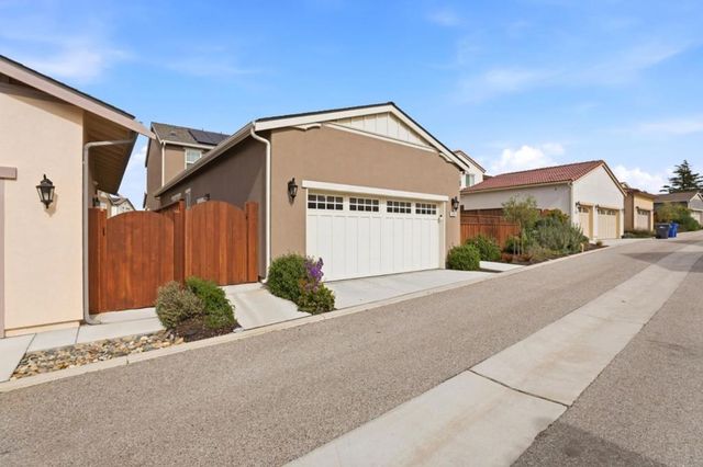 486 Lassen Way, Marina, CA 93933