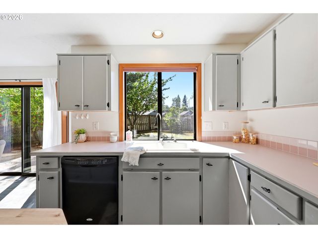 16255 Se CLARE Ct, Milwaukie, OR 97267