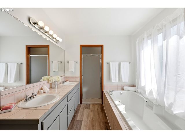 16255 Se CLARE Ct, Milwaukie, OR 97267