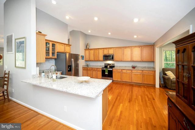 216 BATTLEFIELD RD, Locust Grove, VA 22508