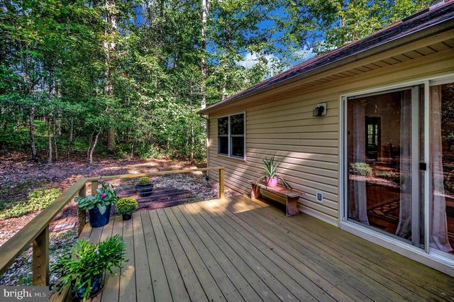 216 BATTLEFIELD RD, Locust Grove, VA 22508