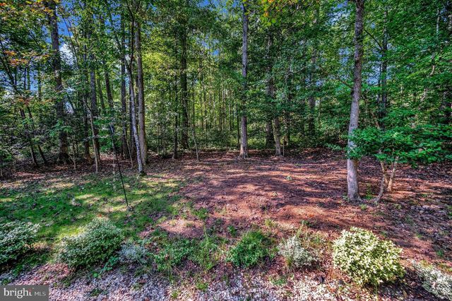 216 BATTLEFIELD RD, Locust Grove, VA 22508