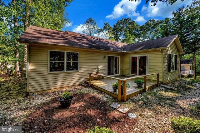 216 BATTLEFIELD RD, Locust Grove, VA 22508