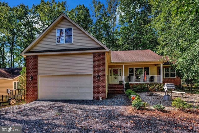 216 BATTLEFIELD RD, Locust Grove, VA 22508